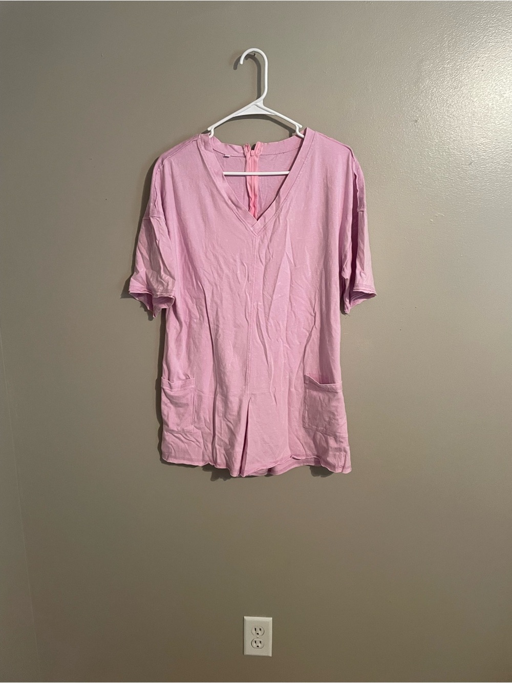Women's V-Neck Romper - Pink